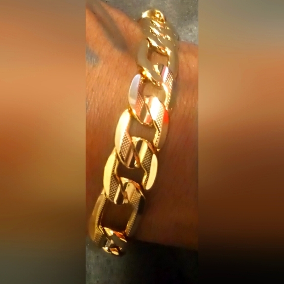 8" 14k Gold Men's Figaro Bracelet - Picture 1 of 8